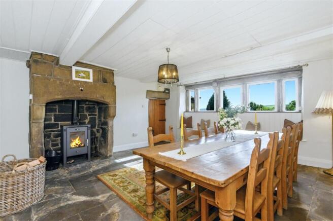 Lower Han Royd, Height Road, Midgley, Halifax, West Yorkshire, HX2 6UL photo 3