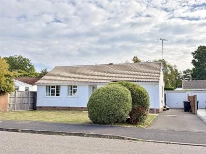 Blackthorn Way, Verwood, Dorset, BH31