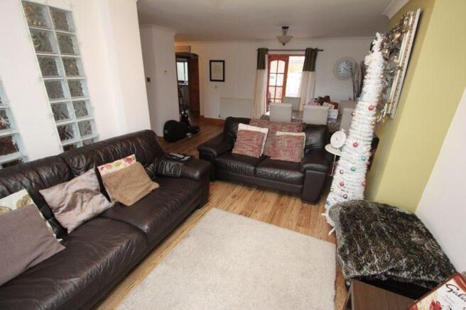 Lounge/DIning ...