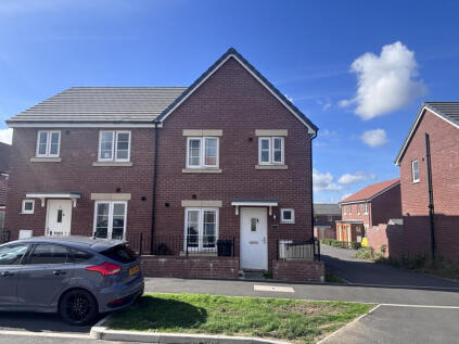 Hawkfinch Drive, Houndstone, Yeovil, Somerset, BA22 8GH