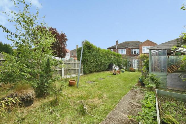 3 bed Semi-Detached for sale in bawtry