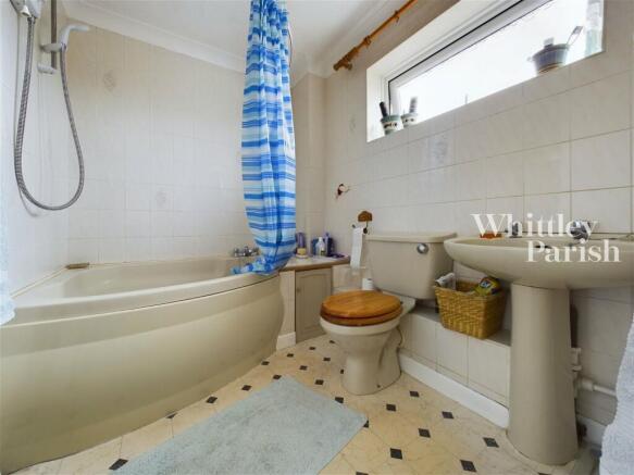 Photo 15