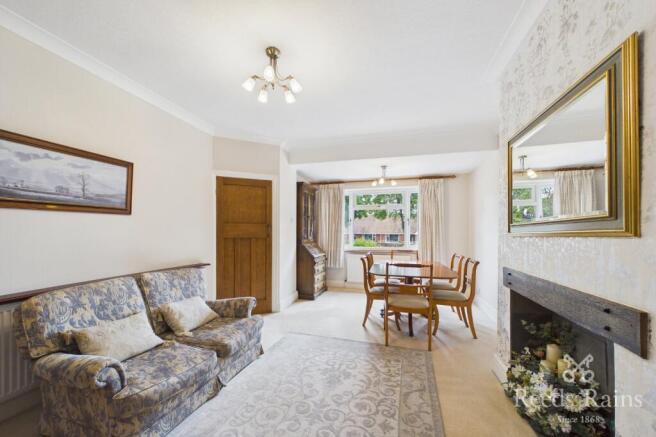 3 bed Detached for sale Image 10