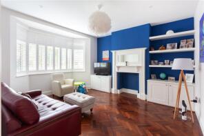 8, Gunnersbury Gardens, London W3 9AF