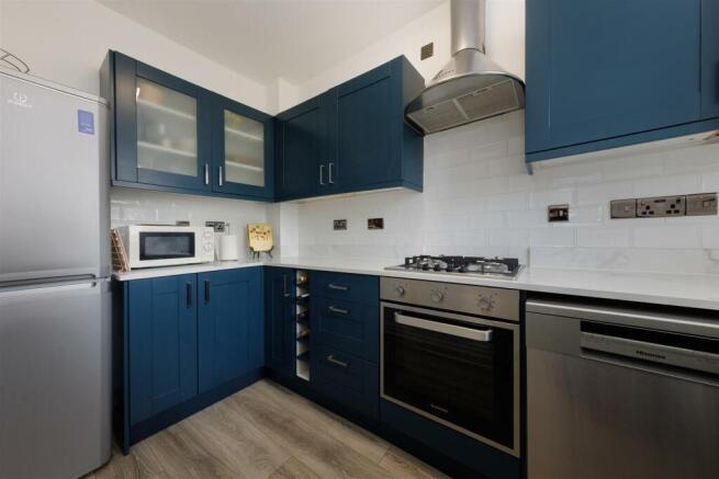 Tredington5 kitch3.jpg