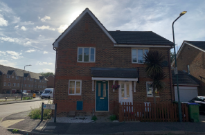 1, Arden Close, London SE28 8SL