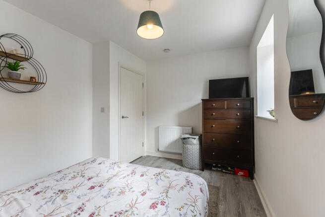 2 bed Flat for sale Image 9