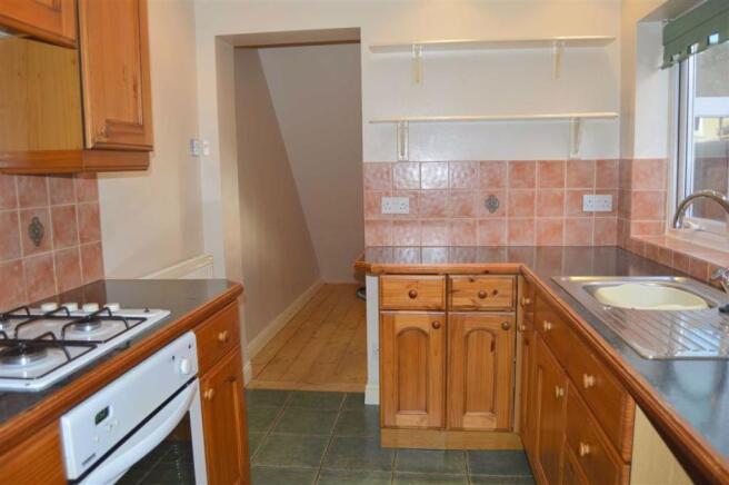 KITCHEN / UTILITY AREA