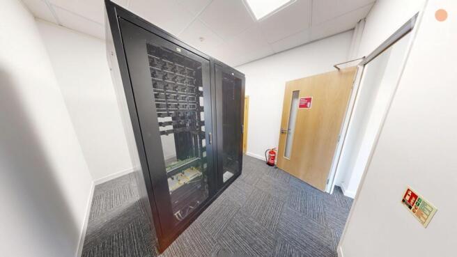 6700 Daresbury Park - Comms Room