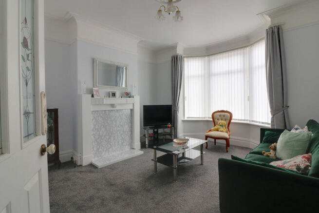 Lounge/Bedroom 3