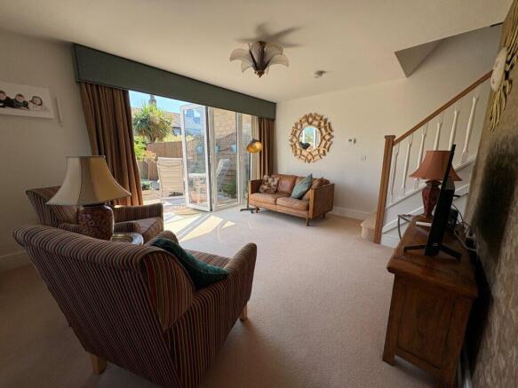 3 bed Semi-Detached for sale Image 5