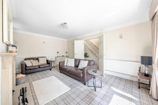 4 bed Detached for sale Image 9