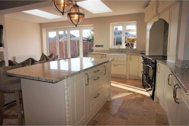 Kitchen / Breakfast