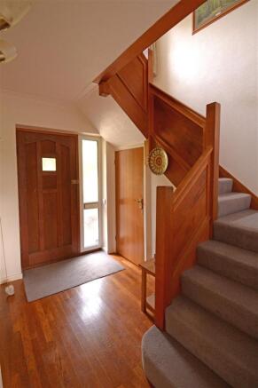 ENTRANCE HALLWAY