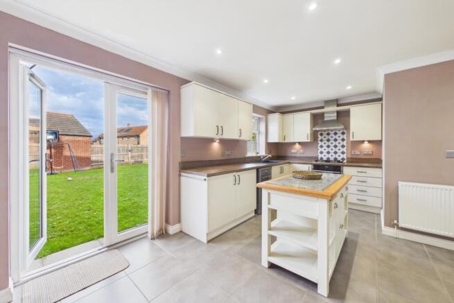 EweMove Spalding - The Circus - Kitchen