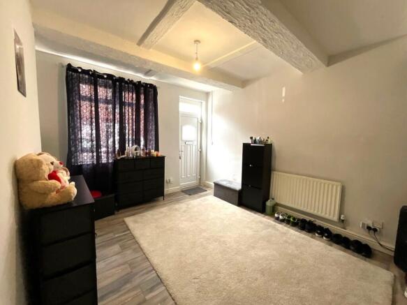 3 bed Terraced for sale Image 4