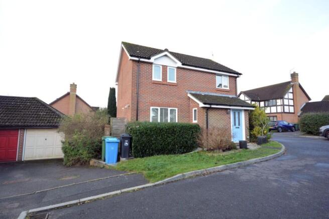 GARAGE & DRIVEWAY