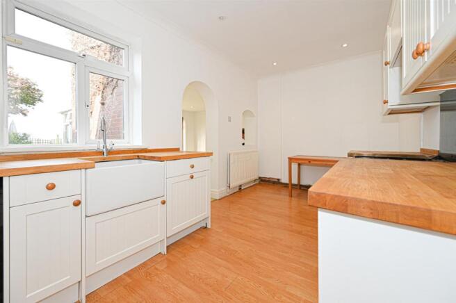 Dining kitchen