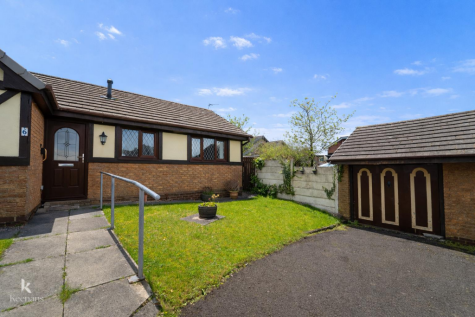 Clockhouse Court, Burnley