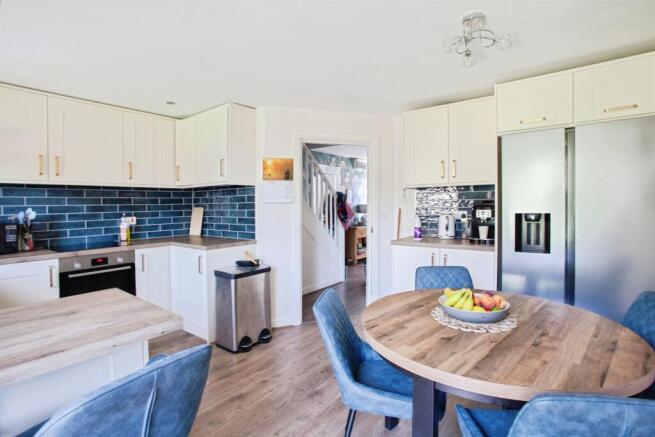 4 bed End of Terrace for sale Image 3