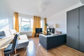 60, 78 82 Lincoln Court, London Road, Enfield EN2 6EW