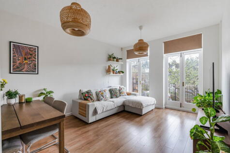 St. Bartholomews Court, Guildford, GU1