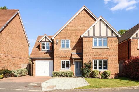 Oak Apples Drive, Crowthorne, Berkshire, RG45 6JZ