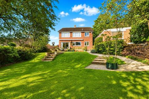 Carlisle Road, Tilehurst, Reading, Berkshire, RG31