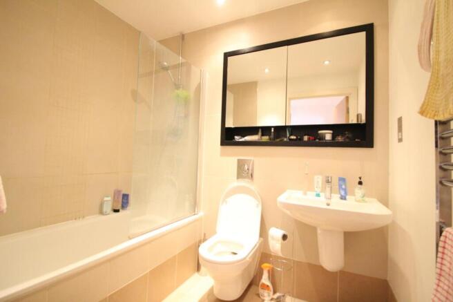 1 bed Flat to rent Image 7