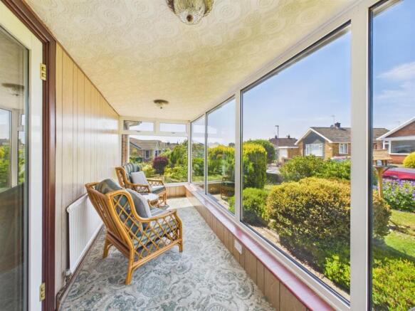 2 bed Detached Bungalow for sale Image 4