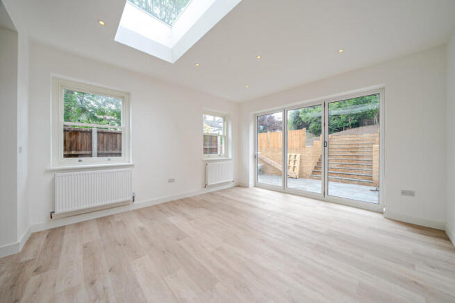 Mount Nod Close, Plumstead, London photo 4