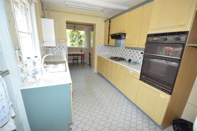Kitchen/Breakfast Room