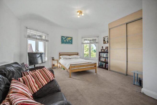 Oxden Court - Studio