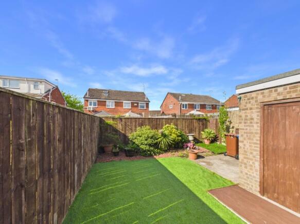 3 bed Semi-Detached for sale Image 11