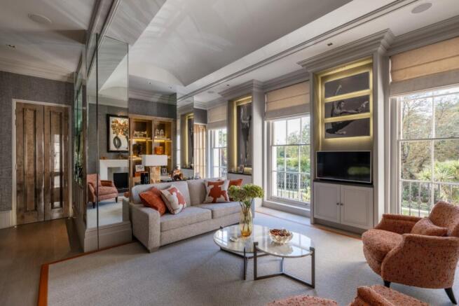 Cumberland Terrace, Regent's Park, London photo 4