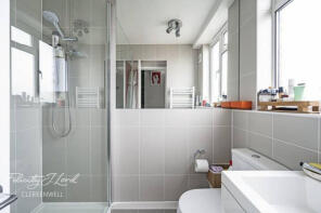 51, Cotswold Court, Gee Street, London EC1V 3RX