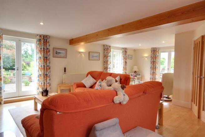 4 bed Barn Conversion for sale Image 7