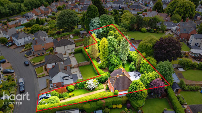 3-bed detached on Kilby Avenue, Leicester, £425,000