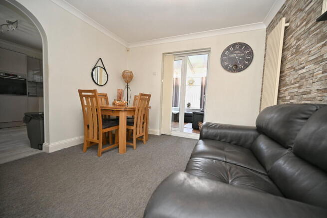 3 bed Semi-Detached for sale Image 7