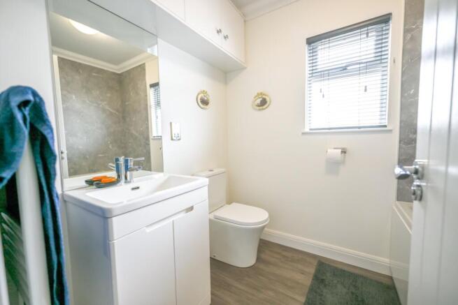 2 bed Park Home for sale Image 12