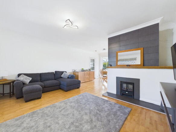 Kingsway Avenue, Whiterock, Paignton photo 4