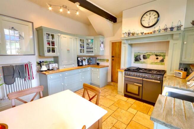 Kitchen.jpg