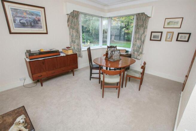3 bed Detached Bungalow for sale Image 10