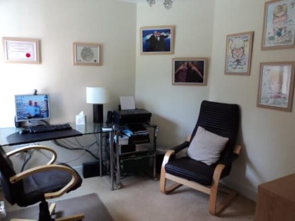 Photo 8