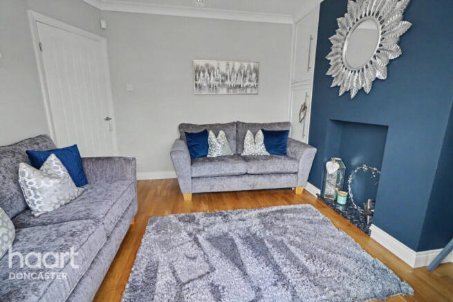 3 bed Semi-Detached for sale Image 9