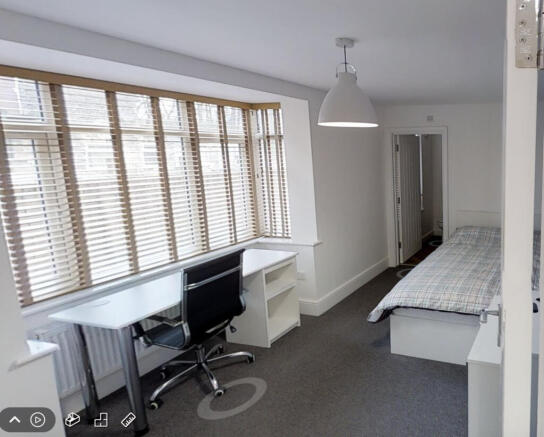 1 bed House Share to rent Image 4