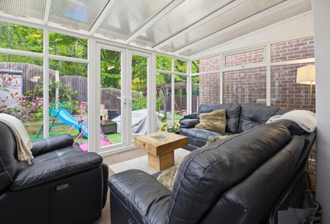 Semi-Detached for sale Image 8