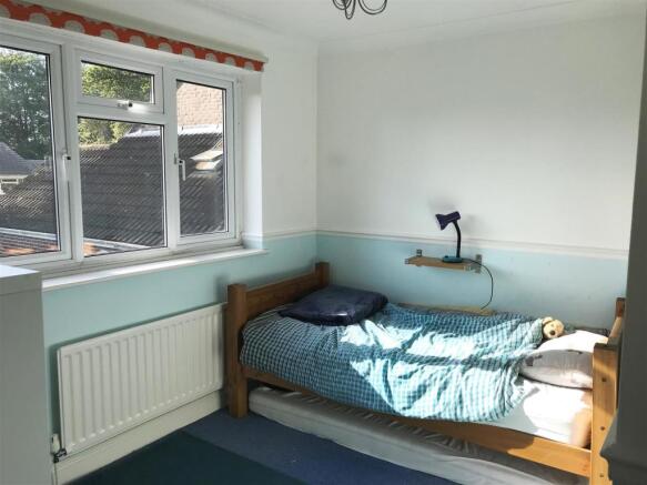 Bed 3.JPG