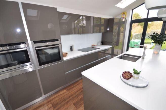 Kitchen range