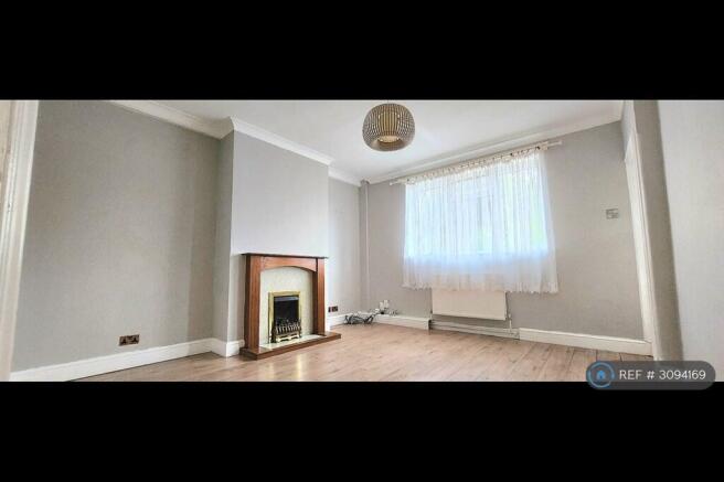 Living Room ¿ Currently Unfurnished
